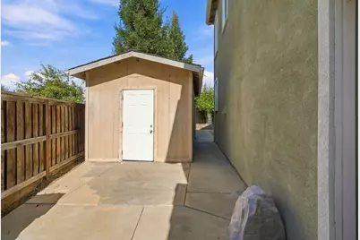 1329 Darrow Drive, Lathrop, CA 95330 - Photo 37