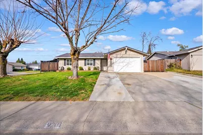 9201 Castlemont Circle, Orangevale, CA 95662 - Photo 3