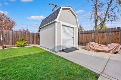 9201 Castlemont Circle, Orangevale, CA 95662 - Photo 21