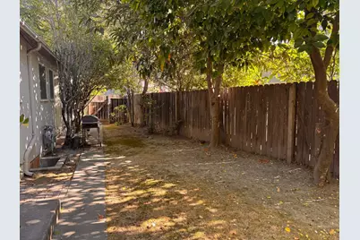 2779 Muir Way, Sacramento, CA 95818 - Photo 23