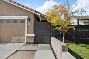 1733 Ray Wise Ln, Tracy, CA 95376 - Photo 47