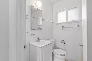204 University Ave, Davis, CA 95616 - Photo 17