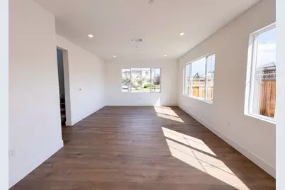 16213 Sculptor Avenue, Lathrop, CA 95330 - Photo 3