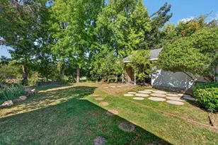 5123 Kauai Way, Fair Oaks, CA 95628 - Photo 31