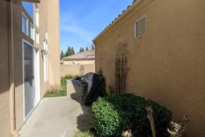 404 Solmar Court, Oakdale, CA 95361 - Photo 25