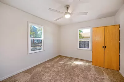 4555 71st Street, Sacramento, CA 95820 - Photo 13