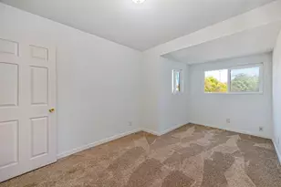4555 71st St, Sacramento, CA 95820 - Photo 17