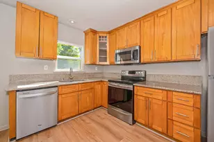4555 71st St, Sacramento, CA 95820 - Photo 7