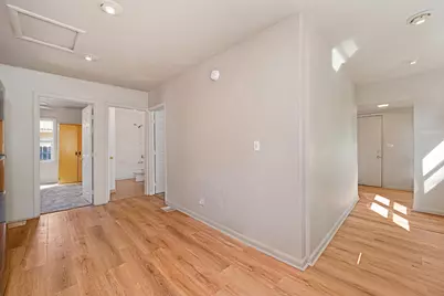 4555 71st Street, Sacramento, CA 95820 - Photo 9