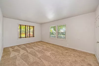 4555 71st Street, Sacramento, CA 95820 - Photo 5