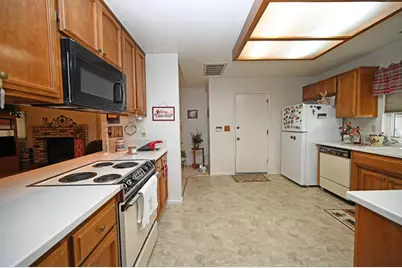 2450 Branding Iron Drive, Turlock, CA 95380 - Photo 21