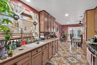 1146 Brunswick Way, Sacramento, CA 95833 - Photo 5