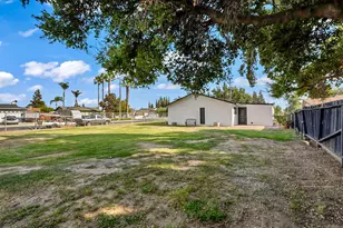 3767 Kentucky Ave, Riverbank, CA 95367 - Photo 17