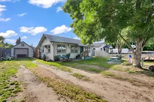 3424 N Gratton Rd, Denair, CA 95316 - Photo 1