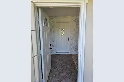 957 Sharian Street, West Sacramento, CA 95605 - Photo 5