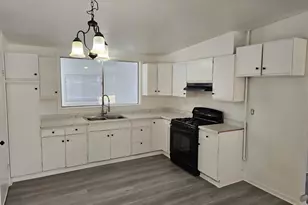 957 Sharian St, West Sacramento, CA 95605 - Photo 11