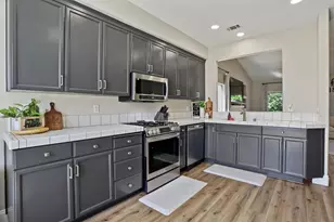 853 Eucalyptus Ct, Lodi, CA 95242 - Photo 13