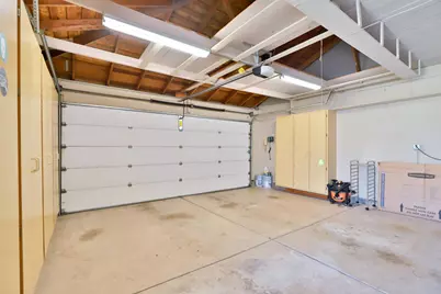 2 Free River Ct, Sacramento, CA 95831 - Photo 33