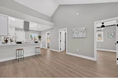 2296 Grove Avenue, Sacramento, CA 95815 - Photo 15
