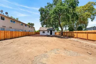 2296 Grove Ave, Sacramento, CA 95815 - Photo 29