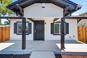 2296 Grove Ave, Sacramento, CA 95815 - Photo 5