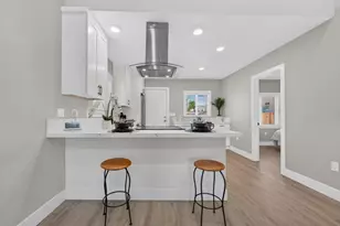 2296 Grove Ave, Sacramento, CA 95815 - Photo 9