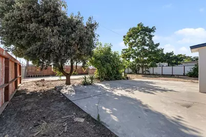 870 S Minaret, Turlock, CA 95380 - Photo 17