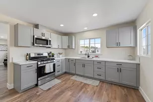 870 S Minaret, Turlock, CA 95380 - Photo 9
