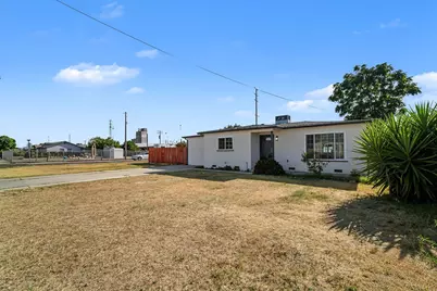 870 S Minaret, Turlock, CA 95380 - Photo 3
