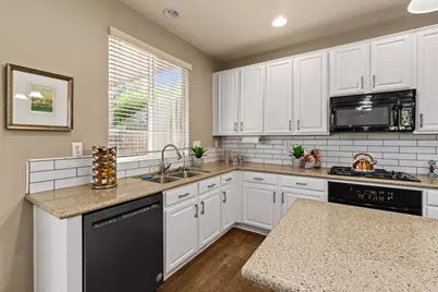 401 Broadleigh Court, Roseville, CA 95747 - Photo 27