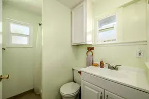 1534 Hutchison Valley Dr, Woodland, CA 95776 - Photo 23