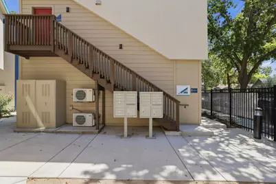 3131 W Street, Sacramento, CA 95817 - Photo 9