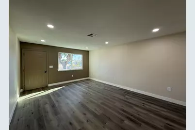 12609 La Gallina Avenue, Waterford, CA 95386 - Photo 9