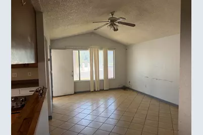 909 Crippen Avenue, Modesto, CA 95351 - Photo 3