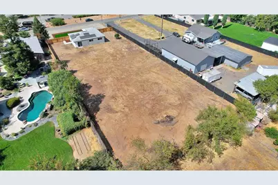 1627 Redding Avenue, Yuba City, CA 95993 - Photo 41