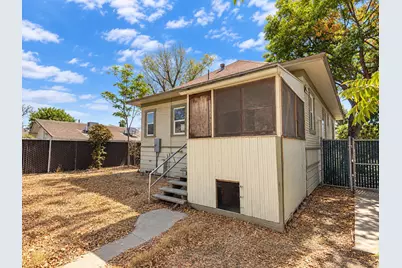110 W Myrtle Street, Hanford, CA 93230 - Photo 3