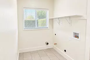 1279 N Roosevelt Ave, Fresno, CA 93728 - Photo 21