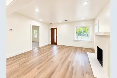 1279 N Roosevelt Avenue, Fresno, CA 93728 - Photo 11
