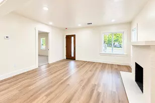 1279 N Roosevelt Ave, Fresno, CA 93728 - Photo 11