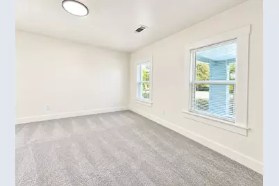 1279 N Roosevelt Avenue, Fresno, CA 93728 - Photo 27