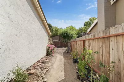 2913 Kachina Way, Rancho Cordova, CA 95670 - Photo 13