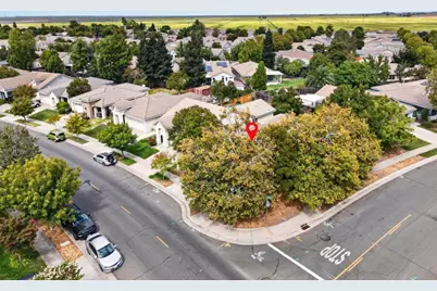 5790 Bridgecross Drive, Sacramento, CA 95835 - Photo 43