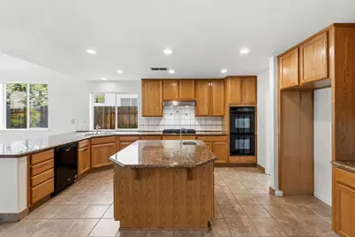 5129 Fredericksburg Way, Sacramento, CA 95835 - Photo 25