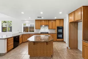 5129 Fredericksburg Way, Sacramento, CA 95835 - Photo 25
