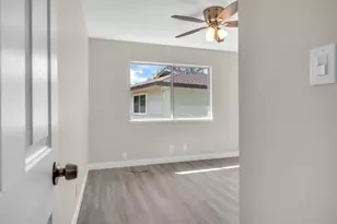 227 Mahan Ct, Roseville, CA 95678 - Photo 17