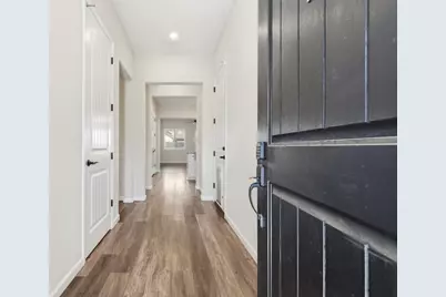 843 NW River Pointe Cir, Oakdale, CA 95361 - Photo 5