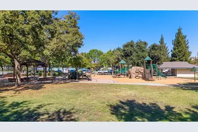 890 Wilamette Court, Tracy, CA 95377 - Photo 61