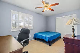 9843 Spindrift Way, Stockton, CA 95209 - Photo 17