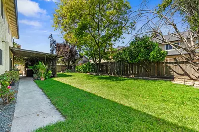 9843 Spindrift Way, Stockton, CA 95209 - Photo 29