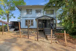 233 W Oak St, Colfax, CA 95713 - Photo 1